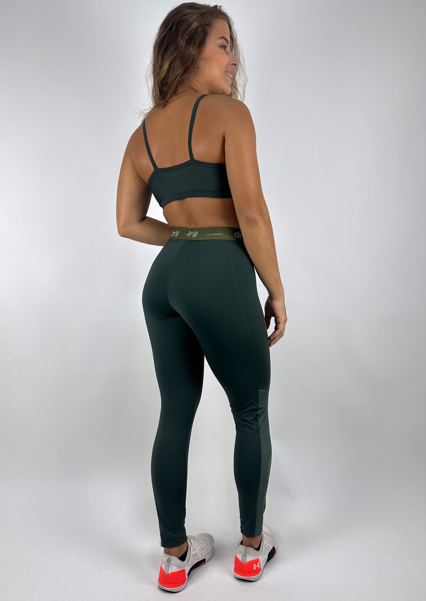 legging broke other side verde