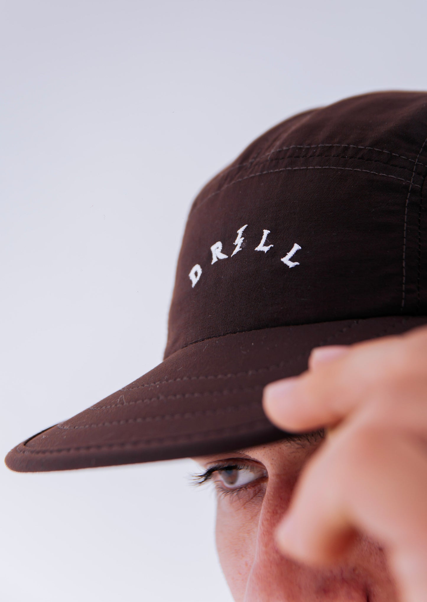 boné five panel tunnel drill